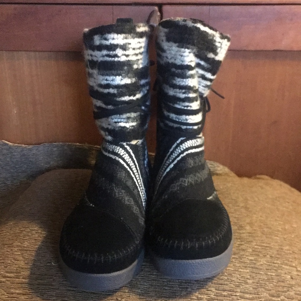 Tom’s Boots 💕
